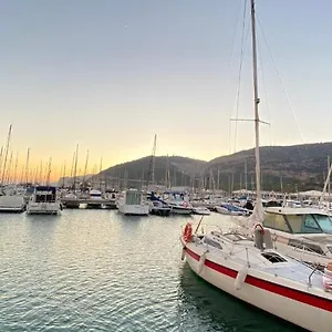 Hotel en barco Boat View, Barcelona