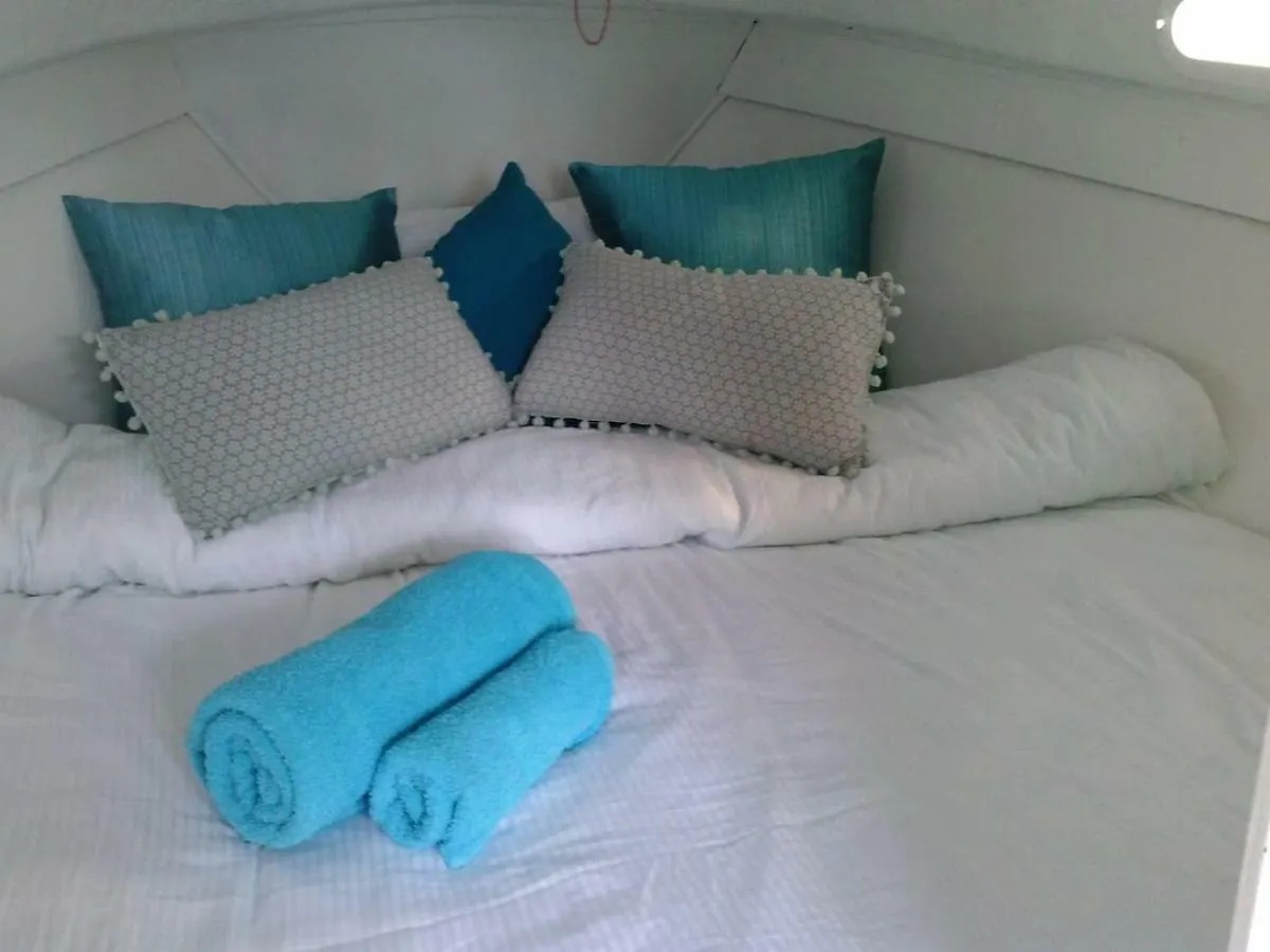 Unique Rental - Boat In Port Forum 바르셀로나 0*,  스페인
